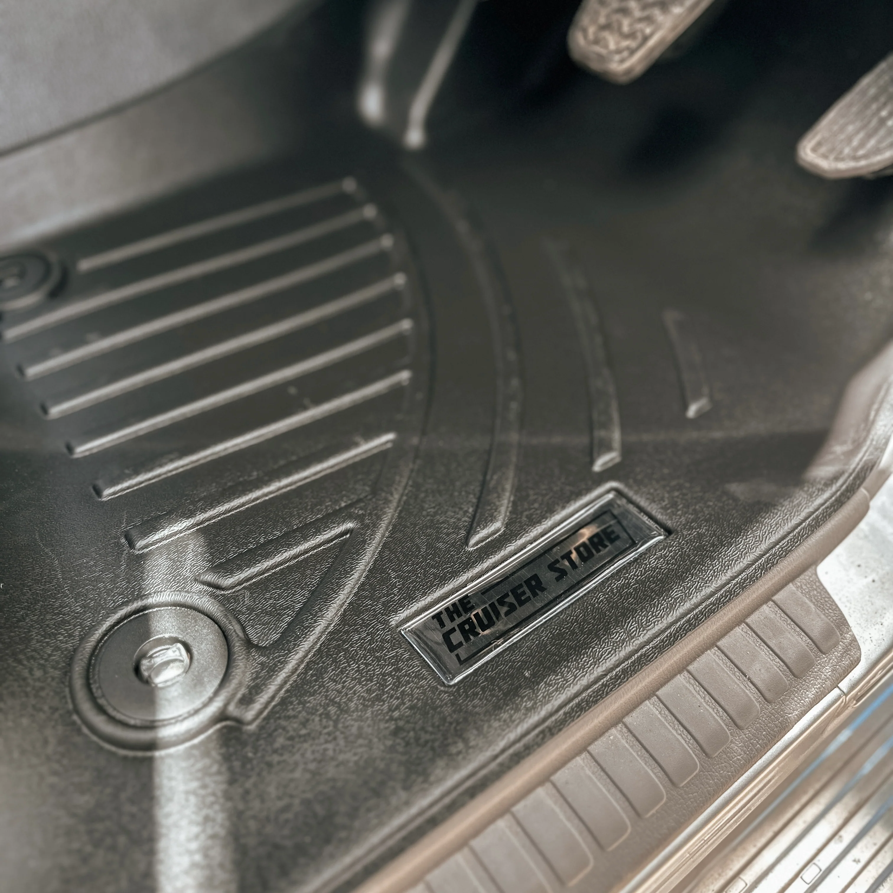 3D Moulded Floor Mats - Suitable for 70 Series Landcruiser - Image 4