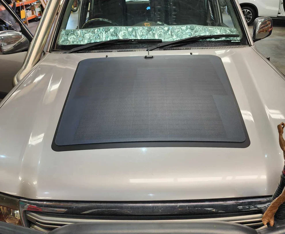Bonnet Solar Panel - Suitable for Toyota Landcruiser 100 Series - 115-Watt - Image 2