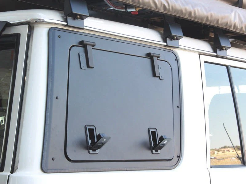 Toyota Land Cruiser 76 Gullwing Window / Right Hand Side Aluminium - Image 4