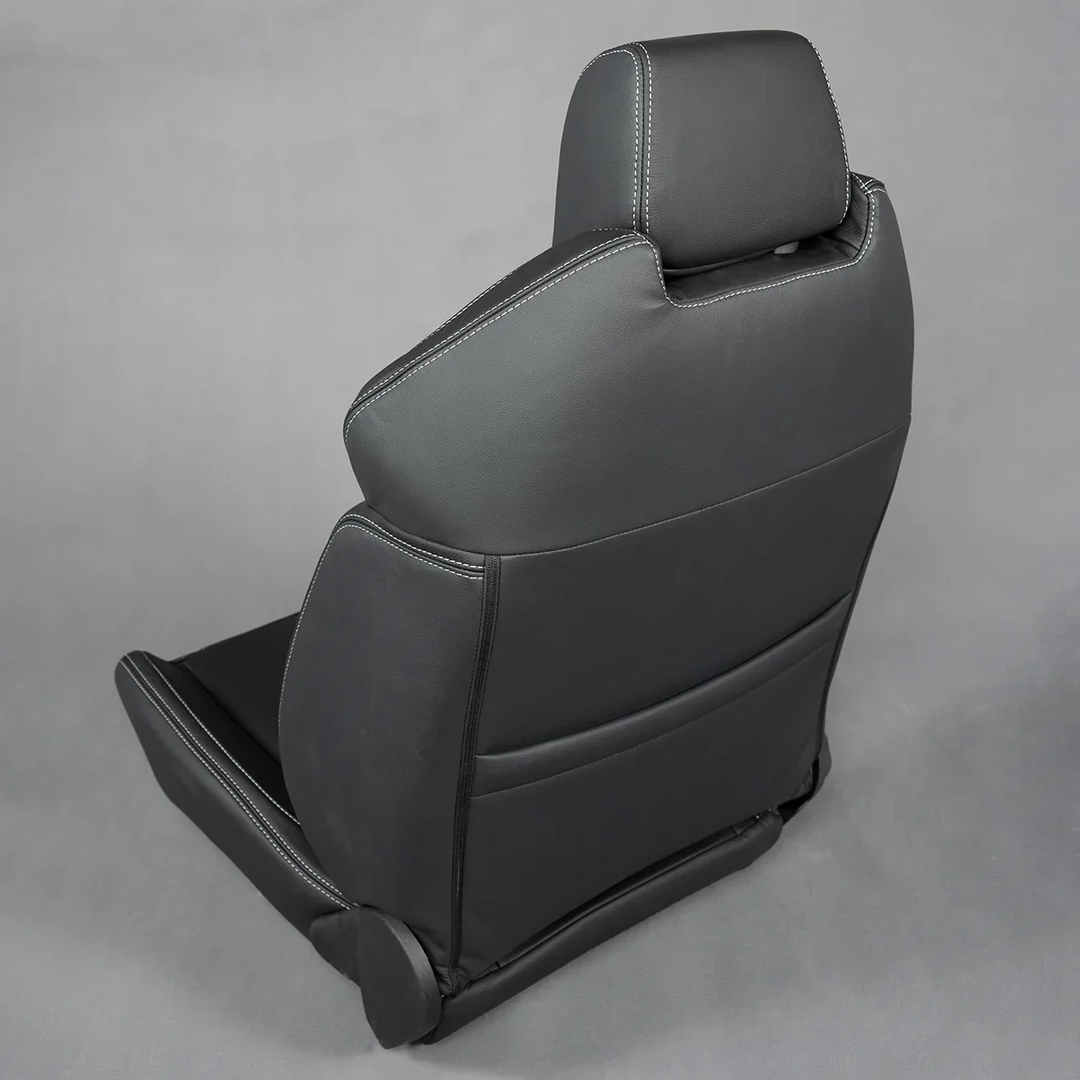 Huracan Fabrication Premium Touring Seats 70 Series (Incl 75,76,78 and 79) - Image 10
