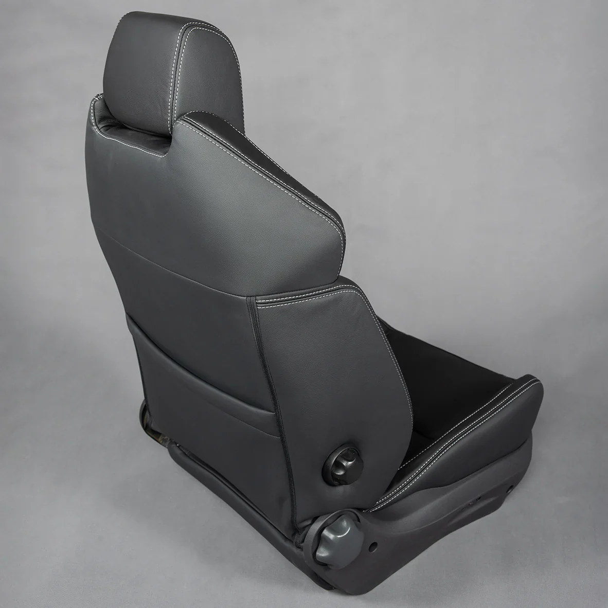 Huracan Fabrication Premium Touring Seats 70 Series (Incl 75,76,78 and 79) - Image 11