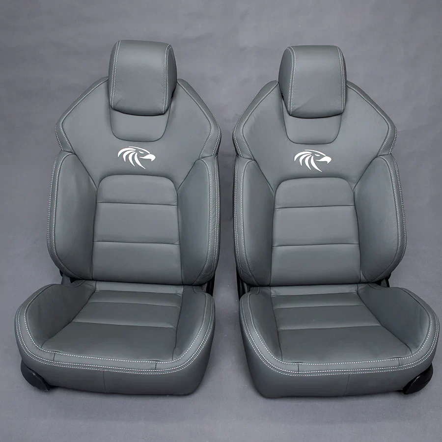 Huracan Fabrication Premium Touring Seats - N70 Hilux - Image 12