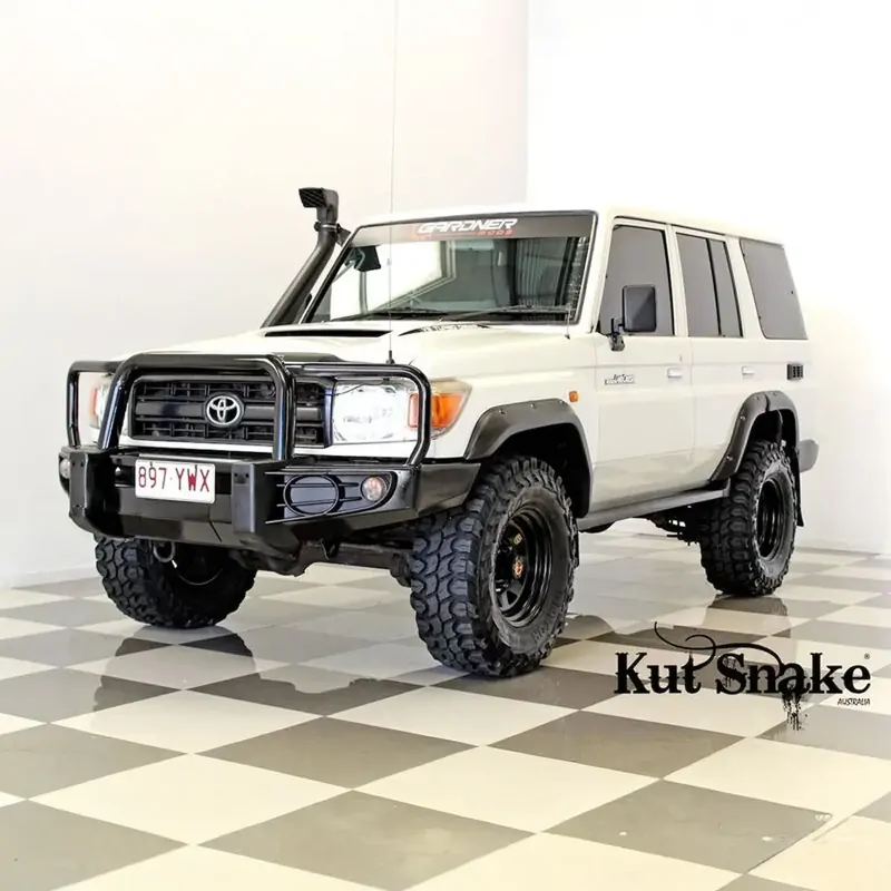 Kut Snake Front Flares Set - Suitable for Toyota Landcruiser 76 Series 2007-2023 (Code #10) - Image 3