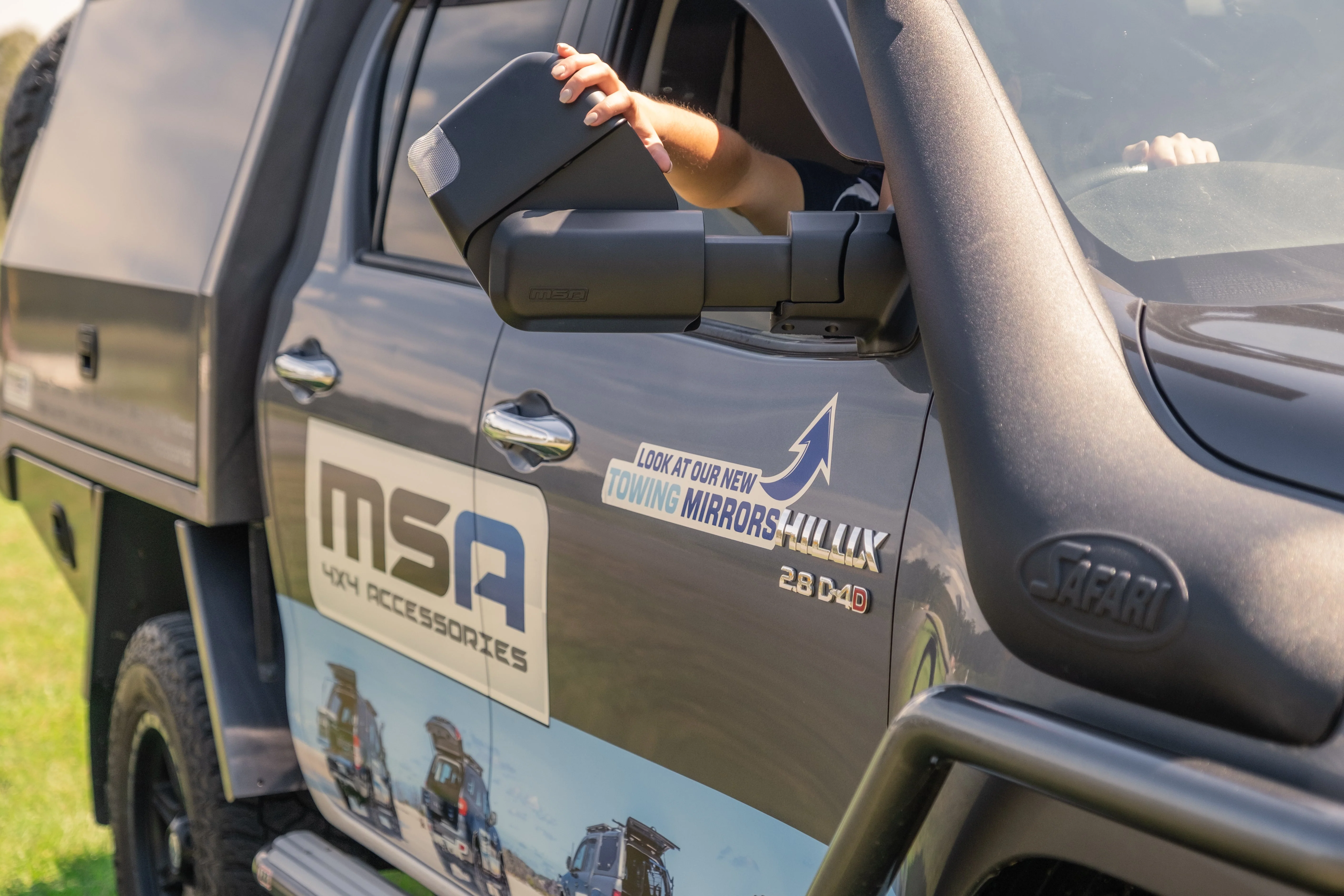 MSA 4x4 Towing Mirrors - suitable for Hilux/Fortuner 2015-Current (Chrome, Electric, Indicators) - TM703 - Image 5