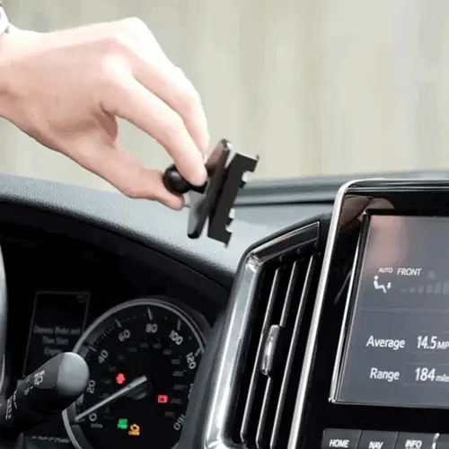 Offroam Phone Mount - Suitable for use with 200 Series LandCruiser (2016-2021) - Image 4