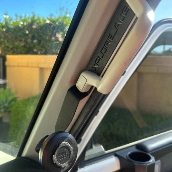 Phone Mount - Suitable for 76 78 79 Series Toyota LandCruiser Dual Cab - Image 3