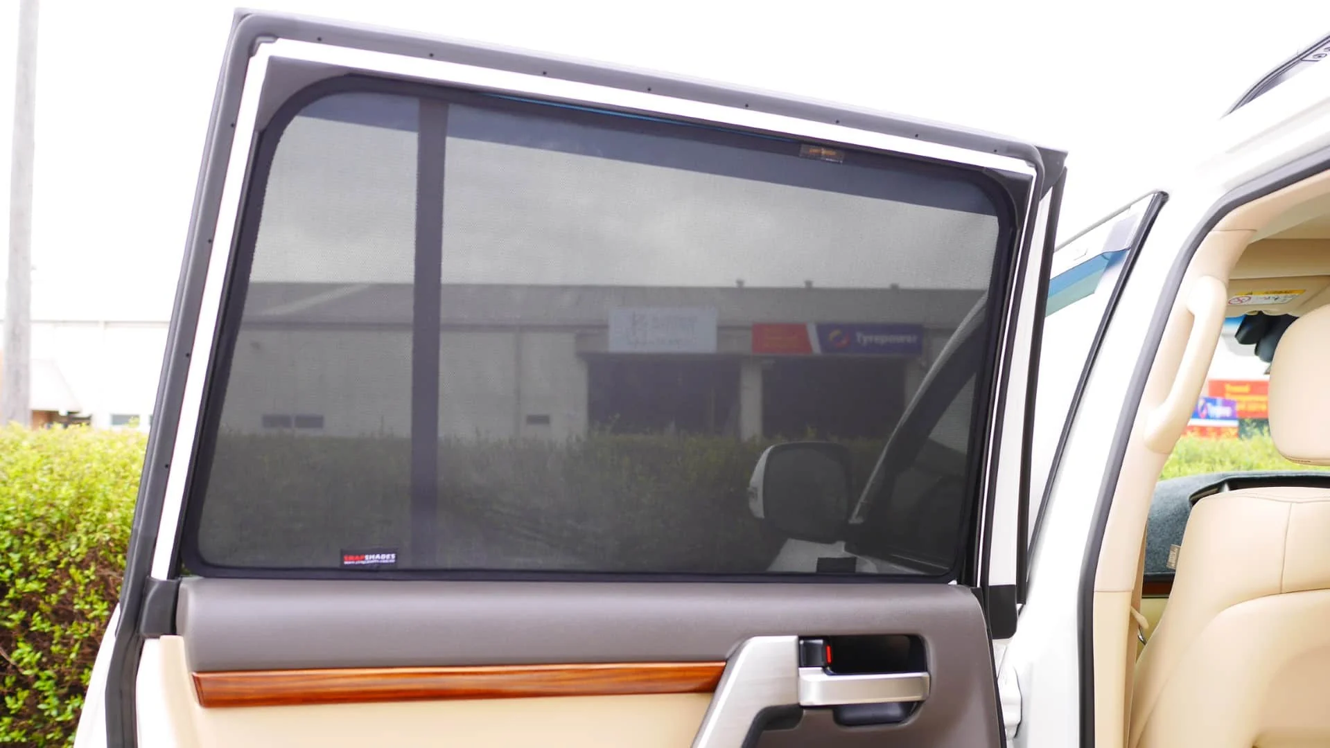 Suits Toyota LandCruiser 200 Series | Lexus LX570 Car Window Shades (J200; 2007-2021) - Image 4