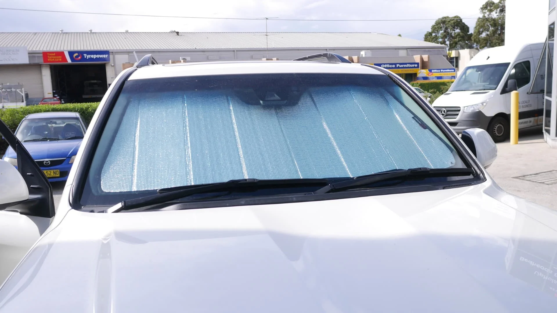 Suits Toyota LandCruiser 200 Series | Lexus LX570 Car Window Shades (J200; 2007-2021) - Image 8